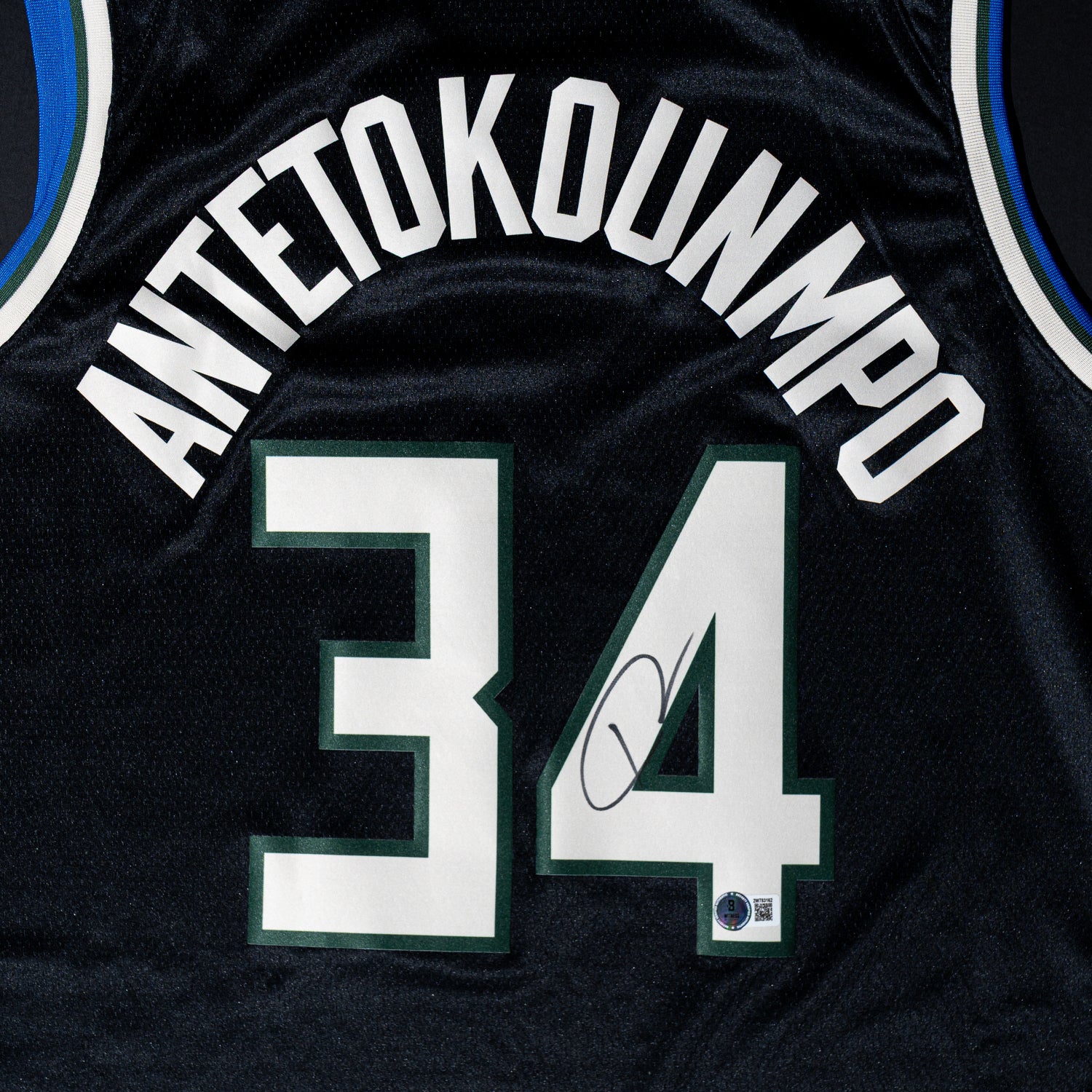 Custom Jersey Firmado por Giannis Antetokounmpo - Milwaukee Bucks